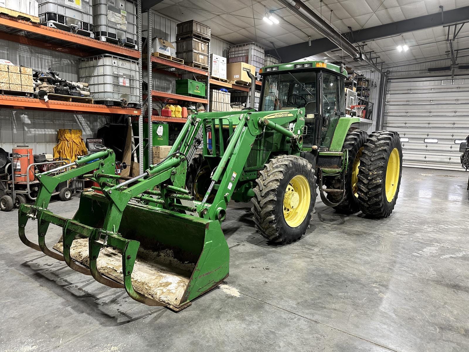 Main image John Deere 7800