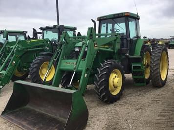 Main image John Deere 7810
