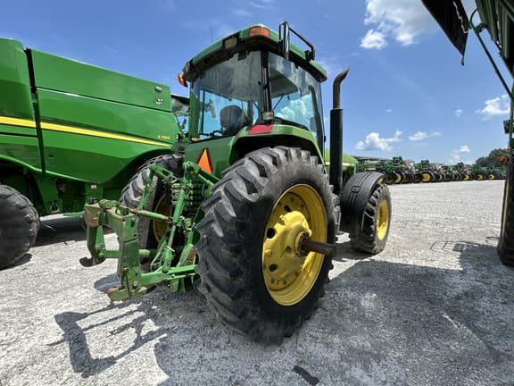 Image of John Deere 8100 equipment image 2