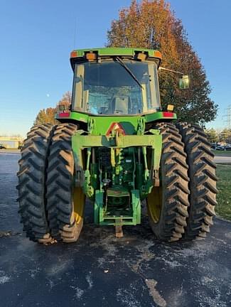 Image of John Deere 8100 equipment image 3