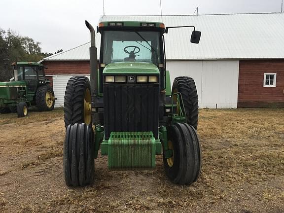 Image of John Deere 8100 equipment image 4