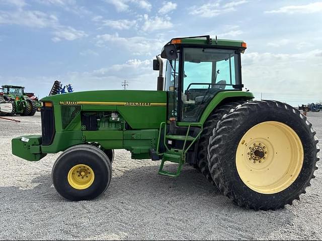 Image of John Deere 8100 equipment image 2