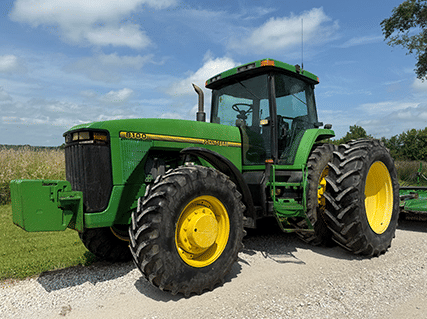 Image of John Deere 8100 equipment image 1