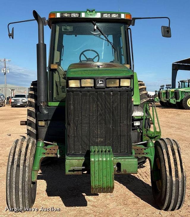 Image of John Deere 8100 equipment image 1