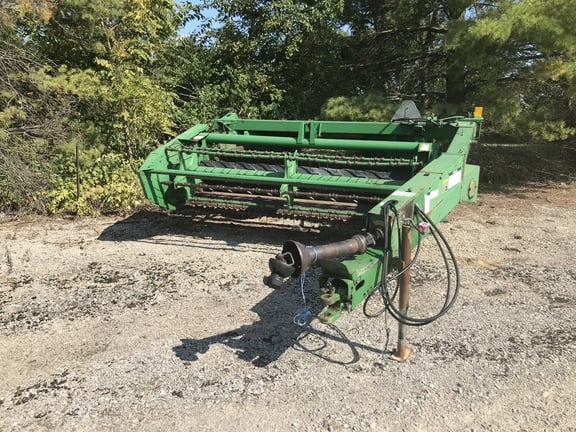 1996 John Deere 820 Equipment Image0