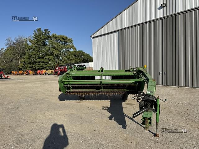 Image of John Deere 820 equipment image 1