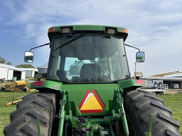 Image of John Deere 8200 equipment image 3