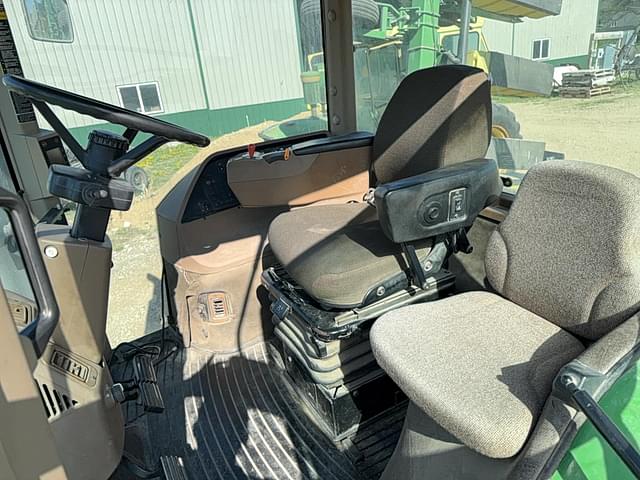 Image of John Deere 8200 equipment image 2