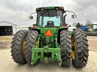 Main image John Deere 8200 8