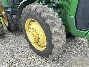 Main image John Deere 8200 10