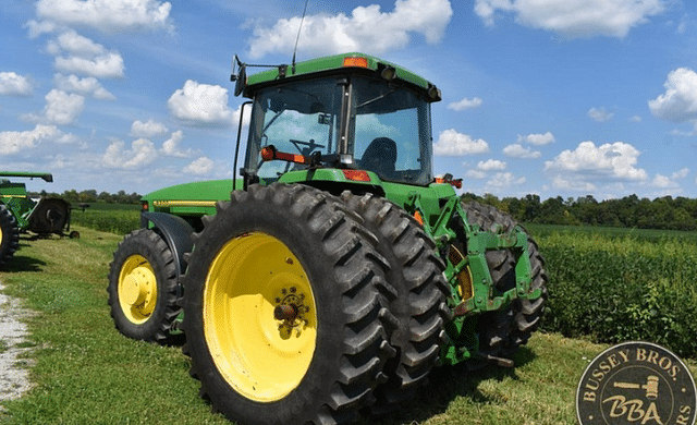 Image of John Deere 8300 equipment image 4