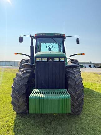 Image of John Deere 8300 equipment image 1