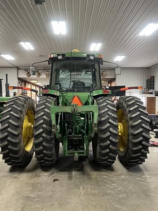 Image of John Deere 8300 equipment image 1