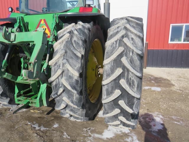 Image of John Deere 8300 equipment image 2