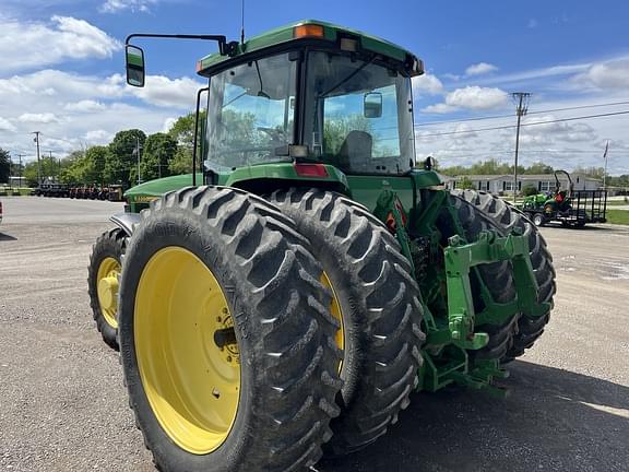 Image of John Deere 8300 equipment image 4