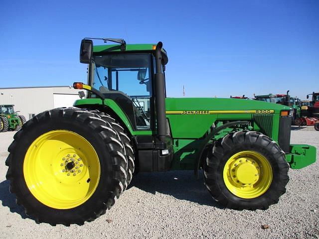 Image of John Deere 8300 equipment image 3