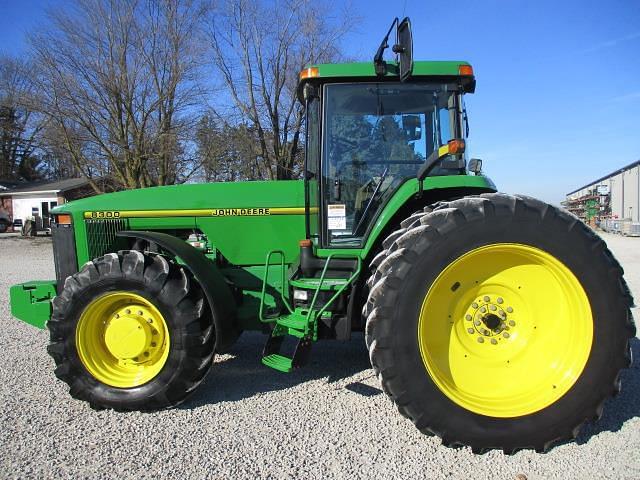 Image of John Deere 8300 equipment image 2