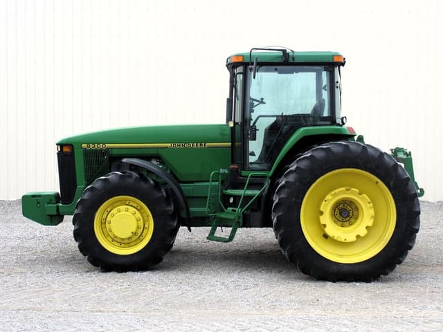 Image of John Deere 8300 equipment image 2