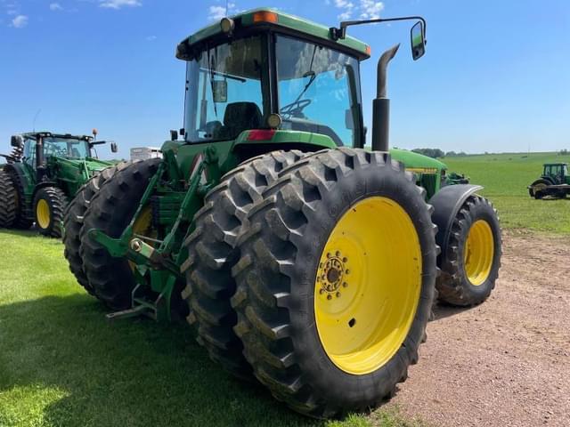 Image of John Deere 8300 equipment image 2