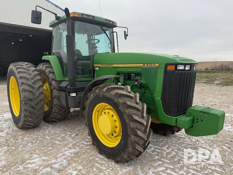 Image of John Deere 8300 Primary image