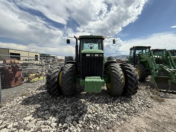 Image of John Deere 8400 equipment image 1