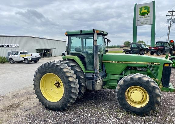 Image of John Deere 8400 equipment image 2