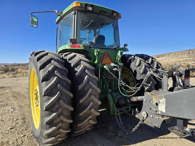 Image of John Deere 8400 equipment image 4