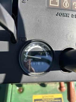 Image of John Deere 855 equipment image 4
