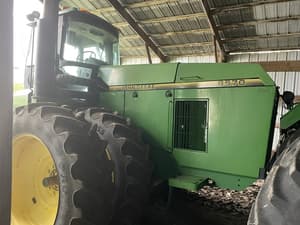 1996 John Deere 8570 Image