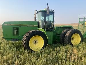 1996 John Deere 8570 Image