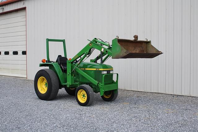 Image of John Deere 870 equipment image 3