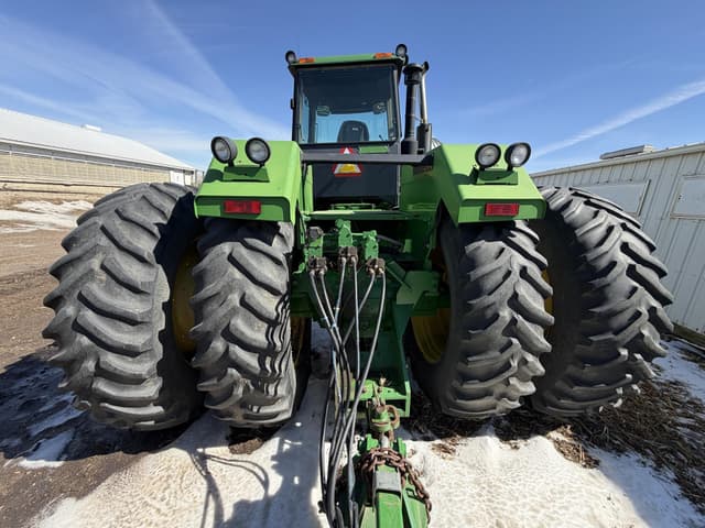 Image of John Deere 8770 equipment image 4