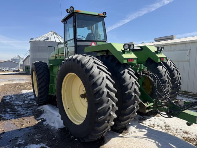 Image of John Deere 8770 equipment image 3