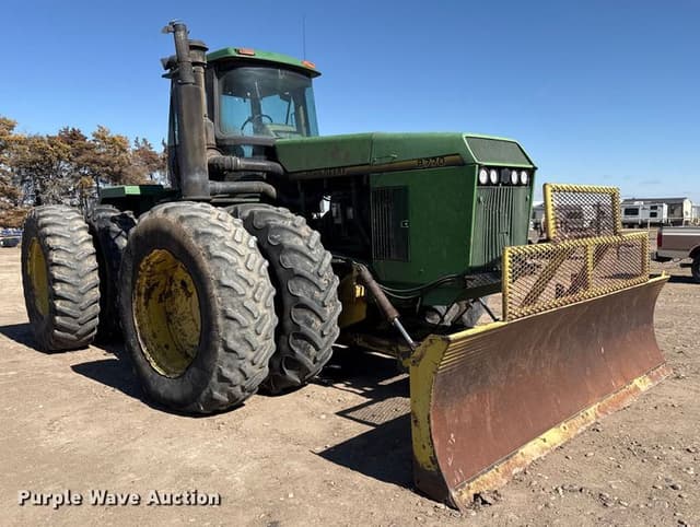 Image of John Deere 8770 equipment image 2
