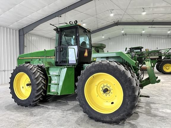 Image of John Deere 8770 equipment image 2