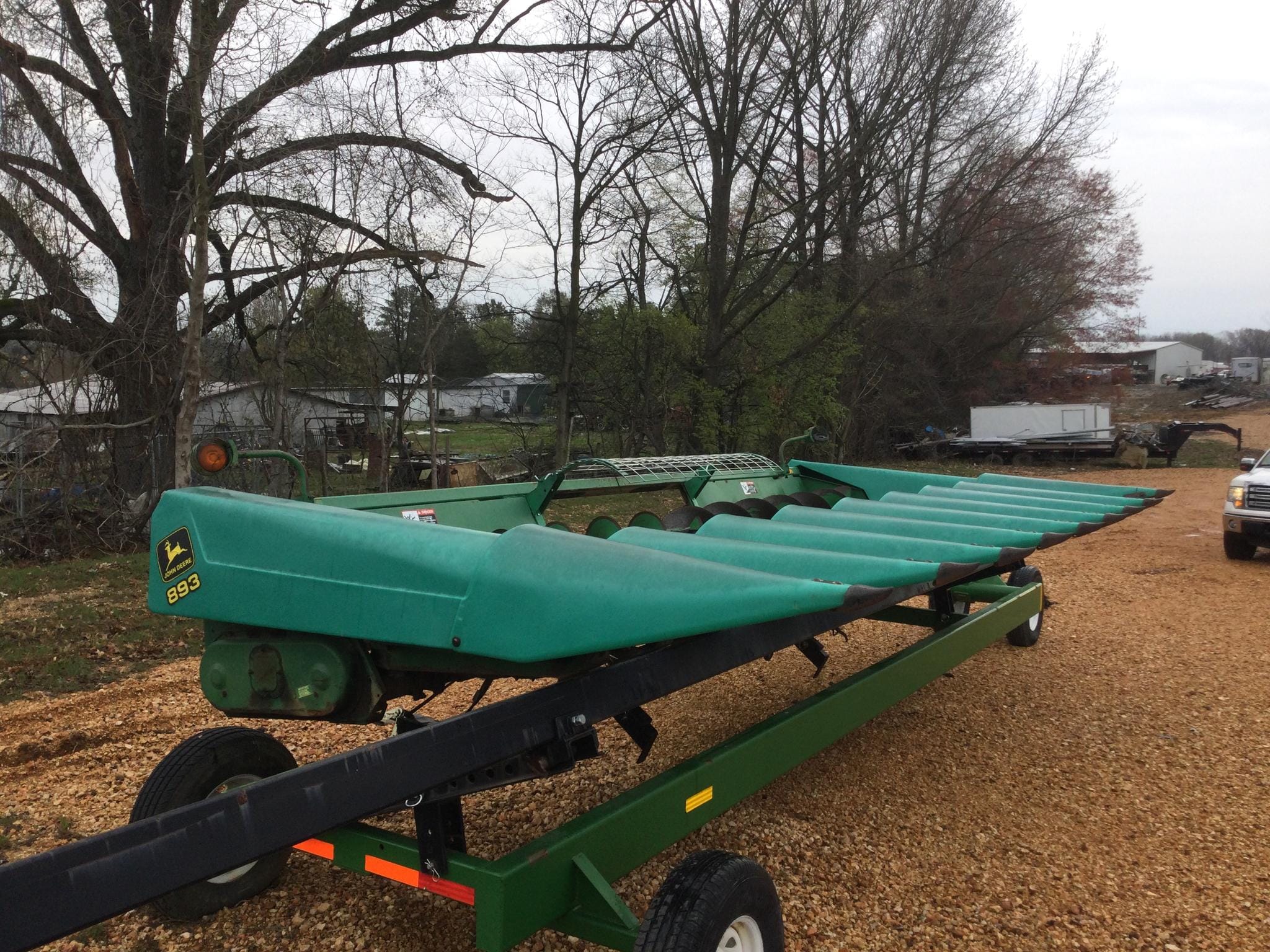 Main image John Deere 893