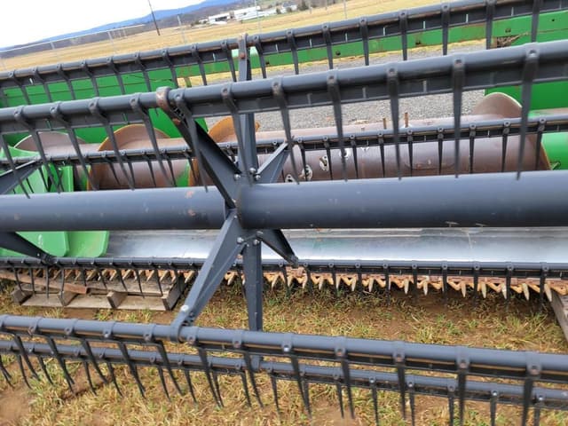 Image of John Deere 918 equipment image 2