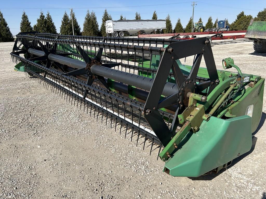 Image of John Deere 920 Primary image