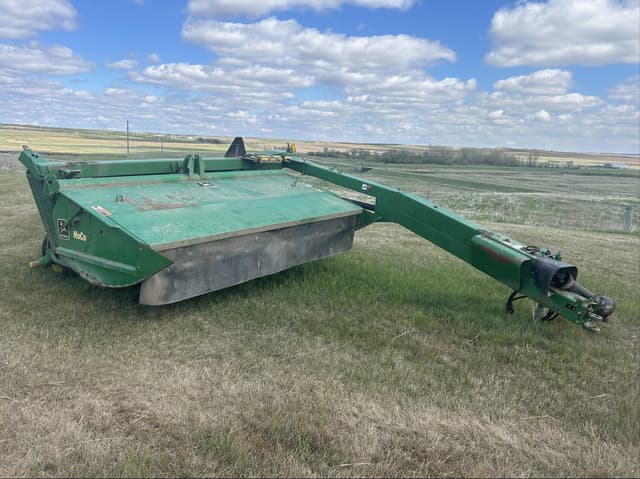 Image of John Deere 920 equipment image 2