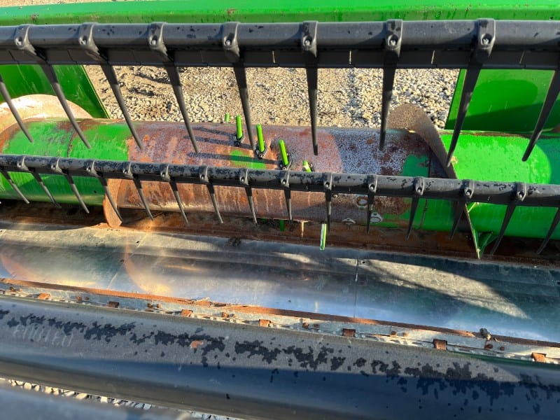 1996 John Deere 920 Equipment Image0