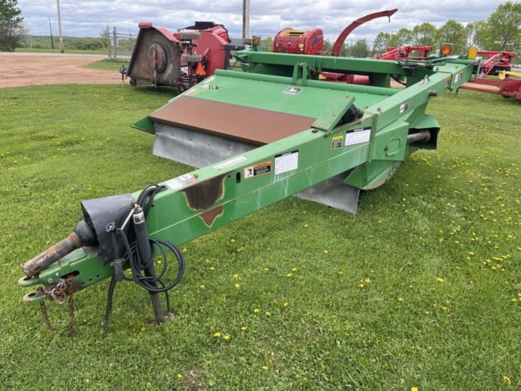 Image of John Deere 920 Primary image