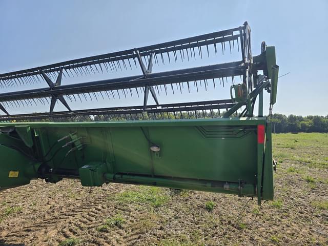 Image of John Deere 925 equipment image 4