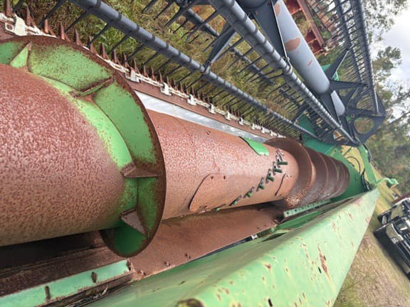 Image of John Deere 925 equipment image 4