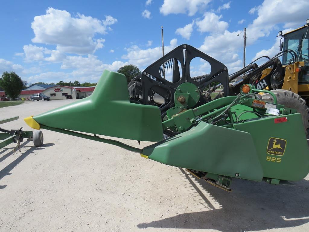 Image of John Deere 925 Primary image
