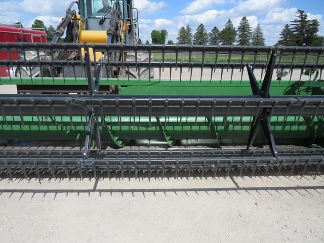 Image of John Deere 925 equipment image 3