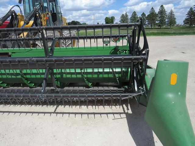 Image of John Deere 925 equipment image 2