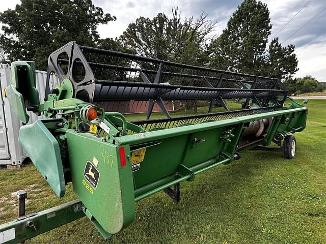 Image of John Deere 925 equipment image 3