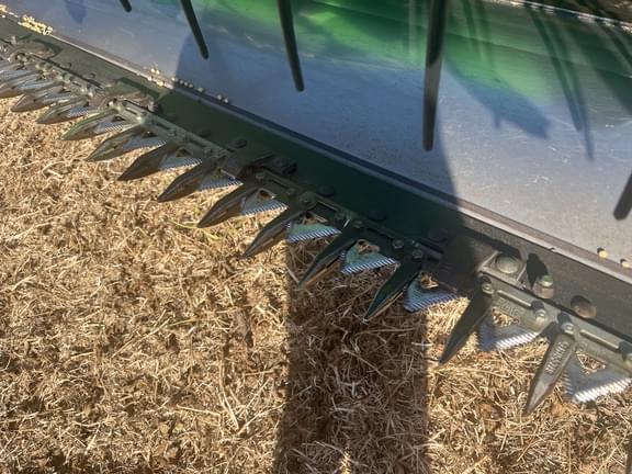 Image of John Deere 930 equipment image 4