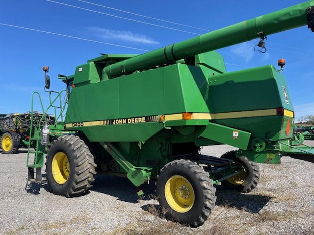 1996 John Deere 9400 Equipment Image0