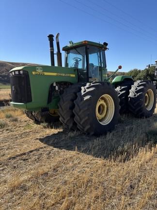 Image of John Deere 9400 equipment image 1